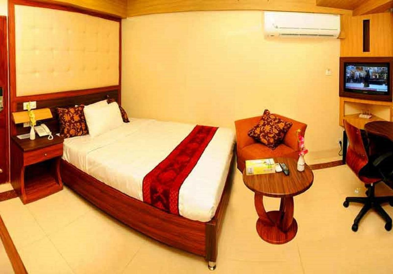 Marino Hotel - Best Near Airport Dacca Exterior foto